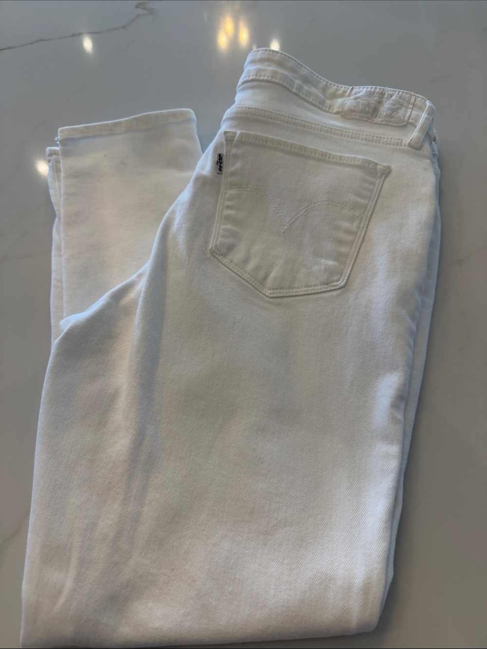 Levi's Women's White 711 Skinny Jeans-Size32.